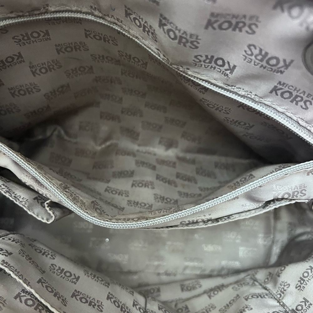 MICHAEL KORS JET SET EAST WEST MIRROR BRONZE METALLIC PATENT LEATHER TOTE - Picture 9 of 14